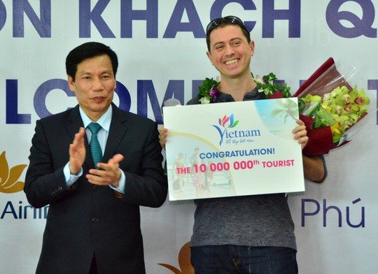 Lần đầu tiên Du lịch Việt Nam đón 10 triệu khách quốc tế trong một năm được đề cử trong danh sách 10 sự kiện VHTTDL tiêu biểu năm 2016. Ảnh: nld.com.vn